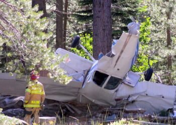 अमेरिकाको पश्चिमी राज्यमा चिकित्सक र बिरामी बोकेको विमान दुर्घटना