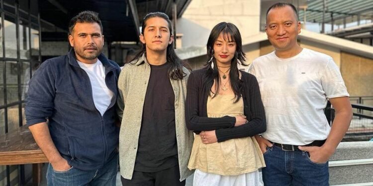 स्वप्न सुमन र गायिका दीक्षिता कार्की लभस्टोरी फिल्ममा अनुबन्धित