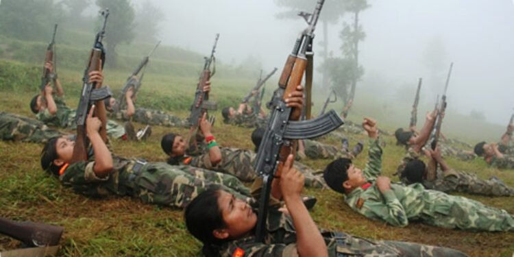 ‘जनयुद्ध दिवस’ को विरोधमा सिंहदरबार अघि प्रदर्शन गरिँदै