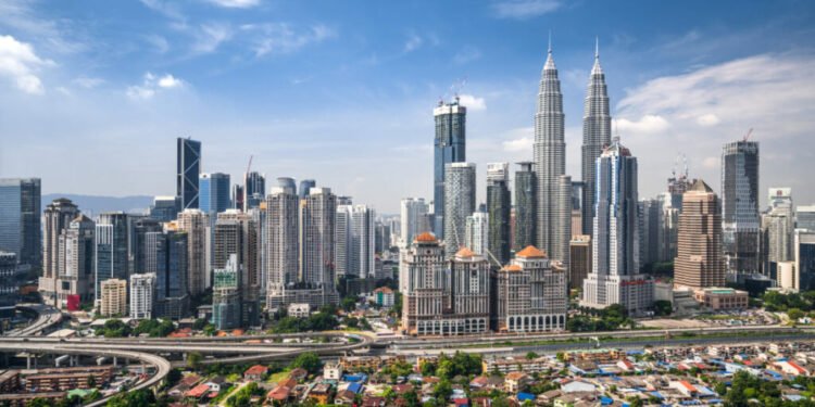 नेपाली श्रमिकलाई सामाजिक सुरक्षा प्रणालीमा आबद्ध गराउने मलेसियाको प्रतिबद्ध