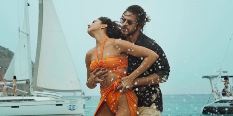 शाहरुखको पठान १ हजार करोड क्लबमा पुग्ने निश्चित