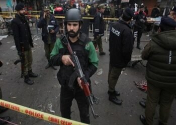 पाकिस्तानमा डाँकाहरूद्वारा प्रहरी चौकीमा आक्रमण, दुई प्रहरी अपहरण