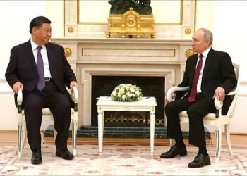 चीनको प्रस्तावलाई सम्मानका साथ हेरेको छुः पुटिन