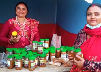 पत्रकारितासँगै व्यावसायिक अचार उत्पादनमा ‘बन्दना’