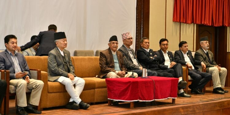 प्रचण्डसँग भरोसा छैन, विश्वासको मत दिन्नौंः ओली