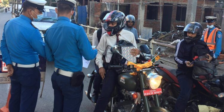 होलीलाई सभ्य बनाउन उपत्यकामा मात्र ८ हजार बढी सुरक्षाकर्मी खटिदै !