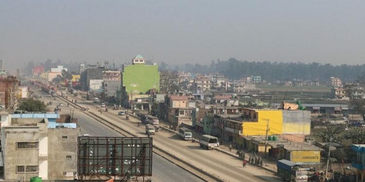 छ लेन सडकले फेरियो धनगढीको मुहार