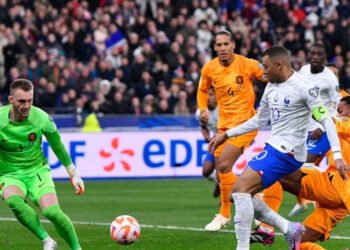 एम्बाप्पेको दुई गोलमा फ्रान्सको शानदार जीत