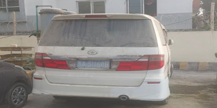 चिनियाँ दूतावासको गाडी एक वर्षदेखि राजश्व अनुसन्धान विभागको कब्जामा