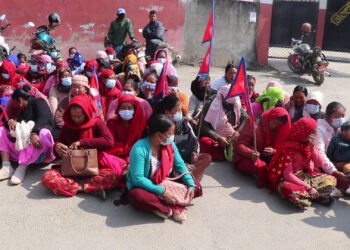 आलेख : ऋणका लागि ऋणबाट ग्रसित छन् महिला