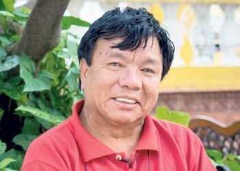बायोग्राफी लेख्दै महावीर पुन