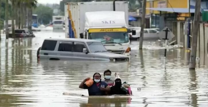 मलेसियामा भीषण बाढी