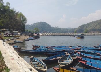 पर्यटक मौसममा पनि बेगनास सुनसान