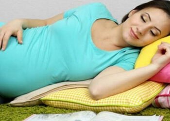 गर्भावस्थामा किन बिग्रिन्छ निन्द्रा ?