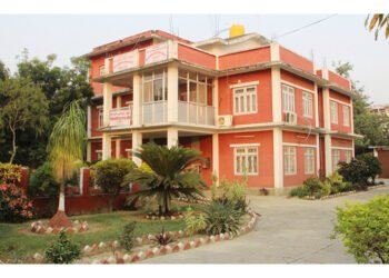 सरकारी गाडी श्रीमतीको नाममा