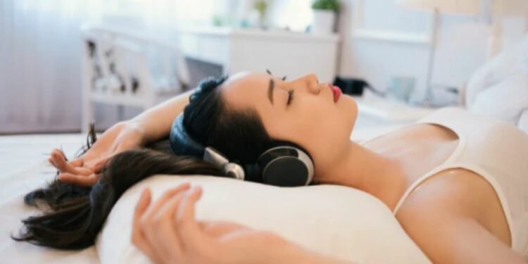 राति सुत्नुअघि संगीत सुन्नुहुन्छ भने सावधान !