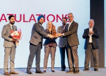 डाबर नेपालले National HR Excellence Award 2023 को प्रतिष्ठित पुरस्कार जितेको छ ।