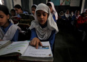 पाकिस्तानको पाठ्यक्रममा अल्पसंख्यक विरुद्धका सामग्रीमा वृद्धि : रिपोर्ट