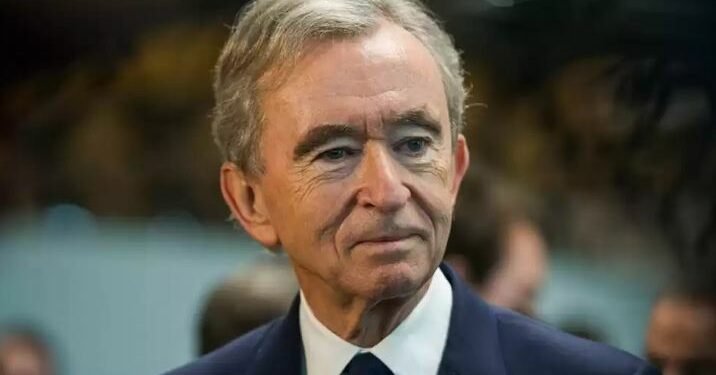 विश्वको सबैभन्दा धनी अर्नाल्ट अवकाशको तयारीमा