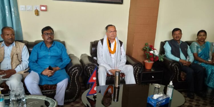 देशमा देखिएका समस्या समाधानका लागि सबै शक्ति एकजुट हुन आवश्यक : नेता खनाल