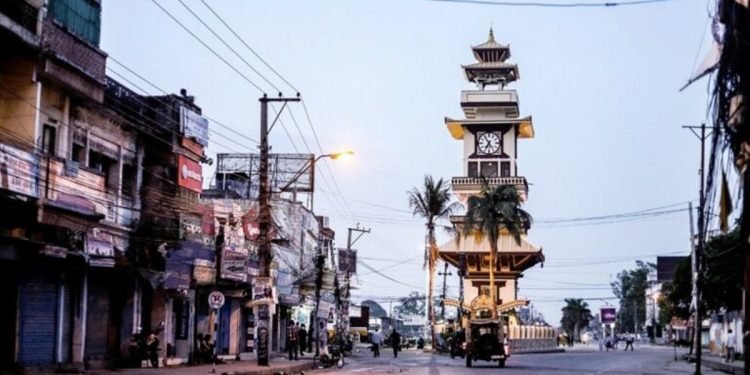 वीरगञ्जमा जथाभावी फोहर फ्याँक्नेमाथि सार्वजनिक मुद्दा