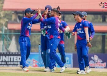 एसीसी प्रिमियर कपः नेपालको खराब सुरुवात, शून्य रनमै कुशल र आरिफ आउट