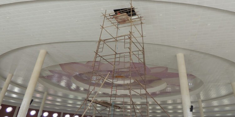 कमिसनको खेलले भ्वाङ पर्यो देशकै ठूलो ध्यानकेन्द्र