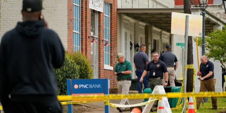 पार्टीमा गोली चल्दा चार जनाको मृत्यु, २८ जना घाइते