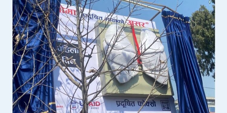 किन राखियो स्वास्थ्य मन्त्रालयको प्रदेशद्वारमा कृत्रिम फोक्सो ?