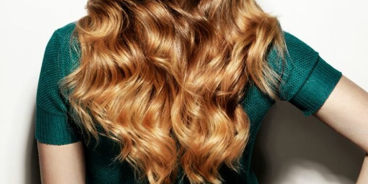 हेल्थ टिप्सः स्विमिङ पुलको पानीबाट कपाल जोगाऔँ