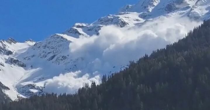 फ्रान्समा हिमपहिरोः चारको मृत्यु, दर्जनौं घाइते