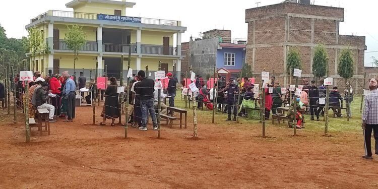 तीन क्षेत्रकै उपनिर्वाचनको मतदान शान्तिपूर्ण रुपमा सम्पन्न