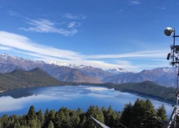 रारा ताजमा घुम्न आउने पर्यटकको घुइँचो