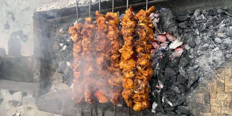 सेकुवा पोल्न महानगरले लगायो रोक