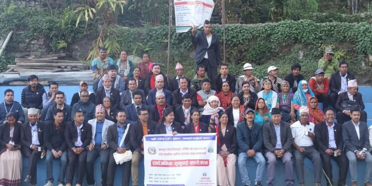 ‘राजनीति होइन विद्यार्थी पढाऔं ’