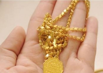 विदेशबाट कति सुन ल्याउन पाइन्छ ? महिला र पुरुषलाई फरक नियम