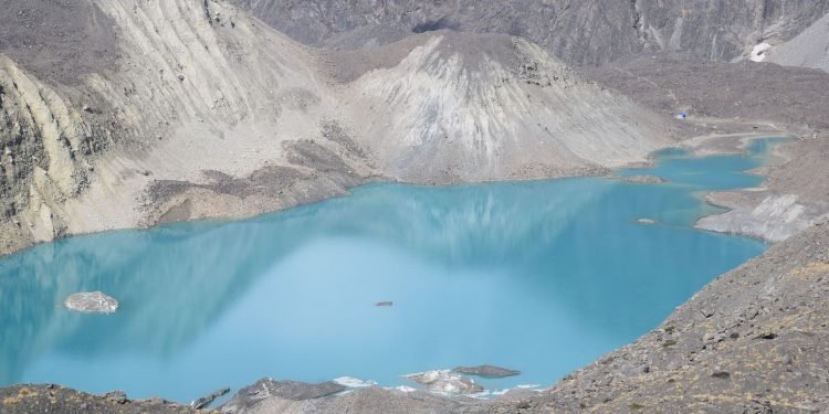 अन्नपूर्ण आधार शिविरमा ‘पञ्चकुण्ड ताल’को छुट्टै आकर्षण