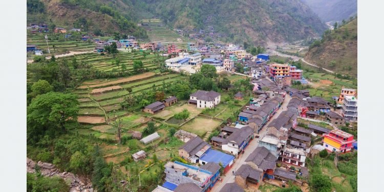 व्यवस्थित बन्दै ‘हरिचौर बजार’