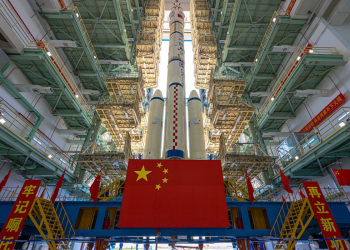 चीनको शेन्झाउ– १६ अन्तरिक्ष यान प्रक्षेपणका लागि तयार