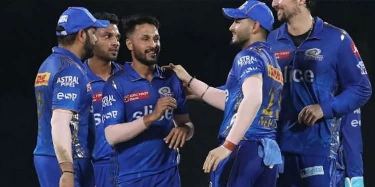 खेलकुदः लखनउलाई ८१ रनले पराजित गर्दै मुम्बई दोस्रो क्वालिफायरमा