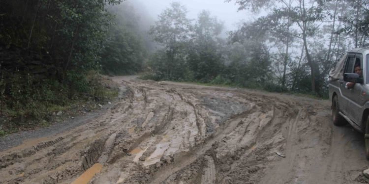 मुग्लिन–पोखरा सडकः पूर्वी खण्डमा २५, पश्चिम खण्डमा छ प्रतिशत प्रगति