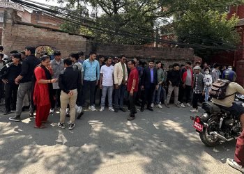 देउवा निवासमा नेविसंघ अध्यक्षविरुद्ध नाराबाजी