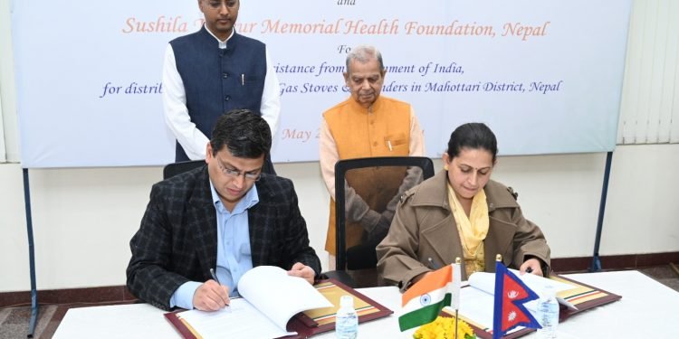 समझदारीपत्रमा हस्ताक्षर