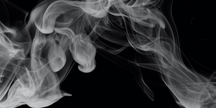 चुरोट खाने अचम्मको ढुङ्गा