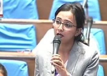 आरजु राणलाई तोसिमाको प्रश्न– भ्रष्टाचारमा लिङ्ग जोडिन्छ ?