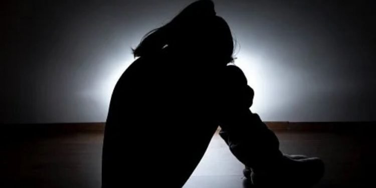 तेस्रो तलाबाट हामफालेर नेपाल फर्किइन् महिला