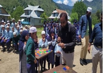 जम्मू–कश्मीरका विद्यालयमा बायोमेट्रिक हाजिरी प्रणाली लागू