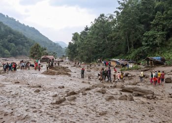 बाढीमा बेपत्ता एकजनाको शव १३ दिनपछि भेटियो, १९ अझै बेपत्ता
