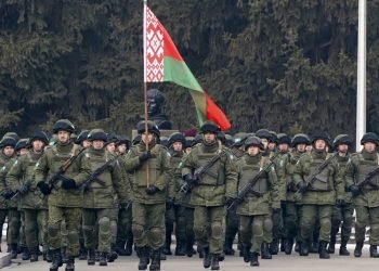 बेलारूसमा सेनालाई ‘तम्तयार’ हुन आदेश
