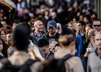 क्यानाडाको जनसङ्ख्या ४ करोड पुग्यो